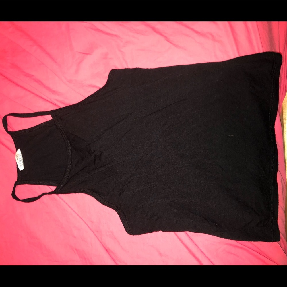 Black tank size M